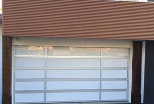 An automatic garage door : the practical solution